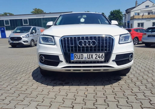 Audi Q5 cena 75900 przebieg: 147000, rok produkcji 2014 z Biłgoraj małe 137